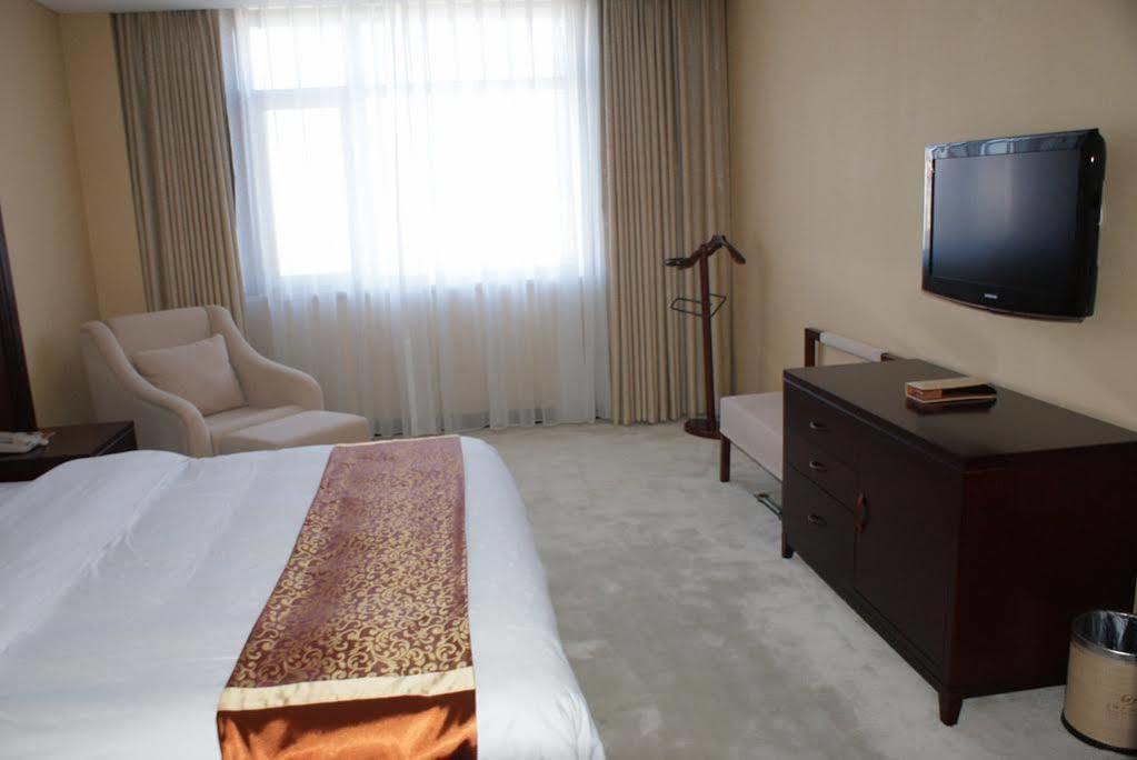 Shenyang Civil Aviation Hotel Buitenkant foto