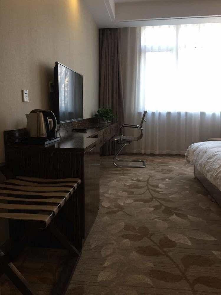 Shenyang Civil Aviation Hotel Buitenkant foto