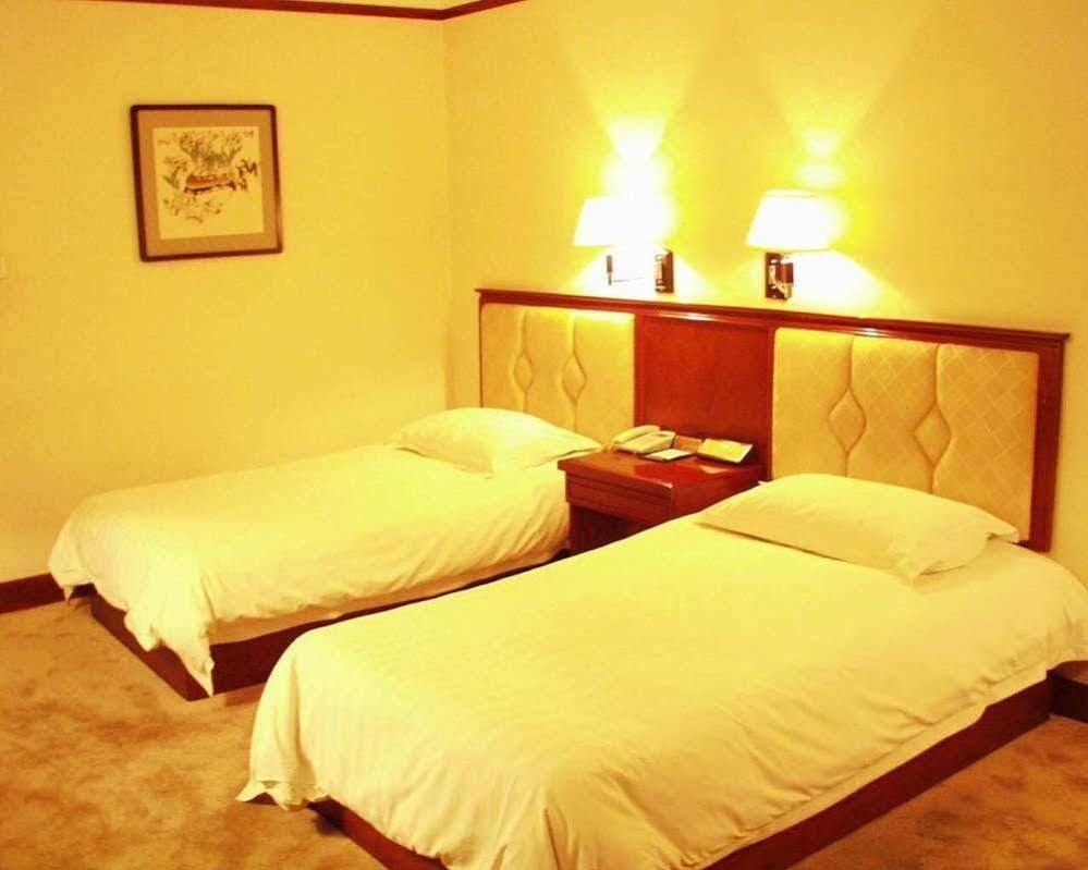 Shenyang Civil Aviation Hotel Buitenkant foto