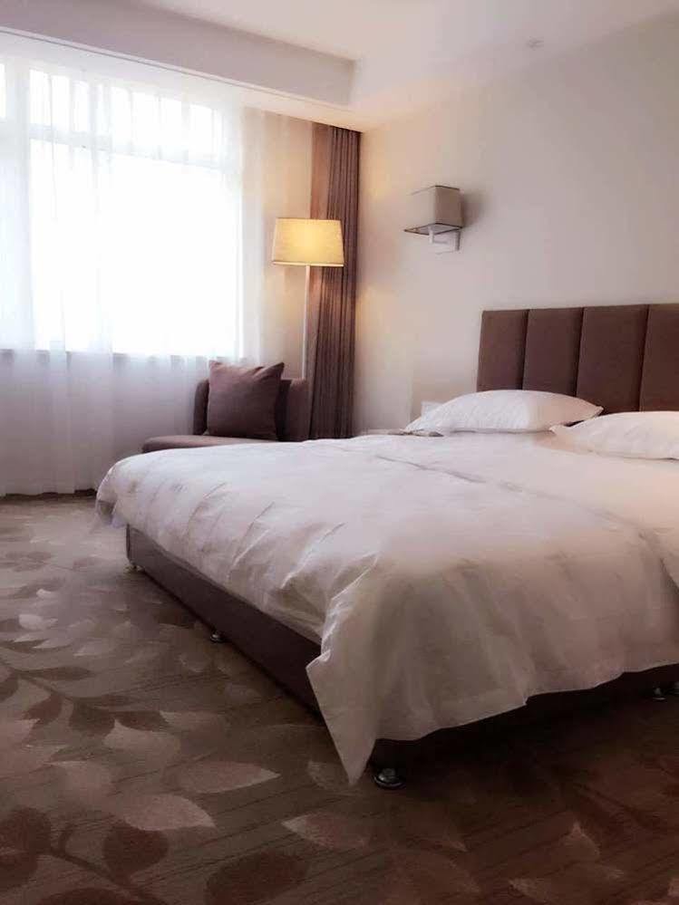 Shenyang Civil Aviation Hotel Buitenkant foto
