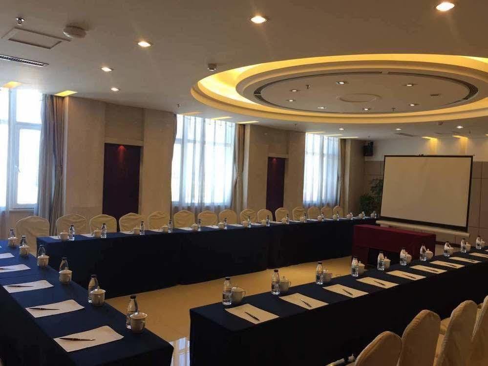 Shenyang Civil Aviation Hotel Buitenkant foto